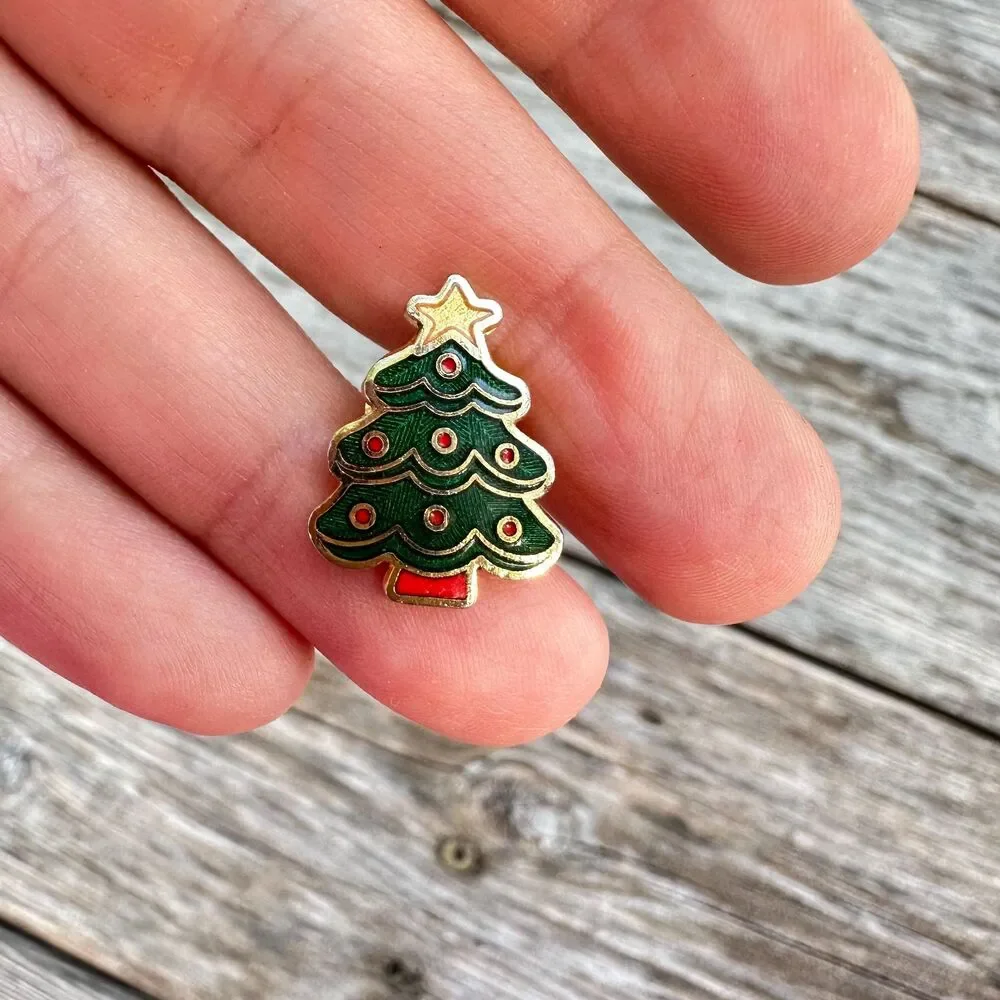 vintage jewelry small Christmas tree pin brooch, Christmas jewelry Christmas bro
